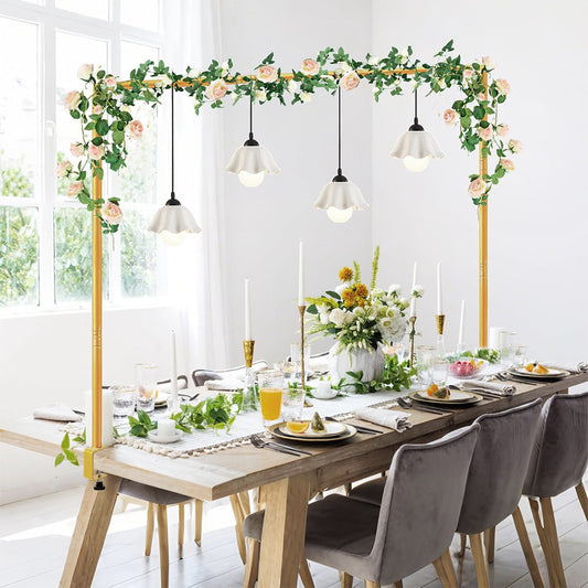 Arco Decorativo Quadrado em Ferro Dourado para Festas e Banquetes