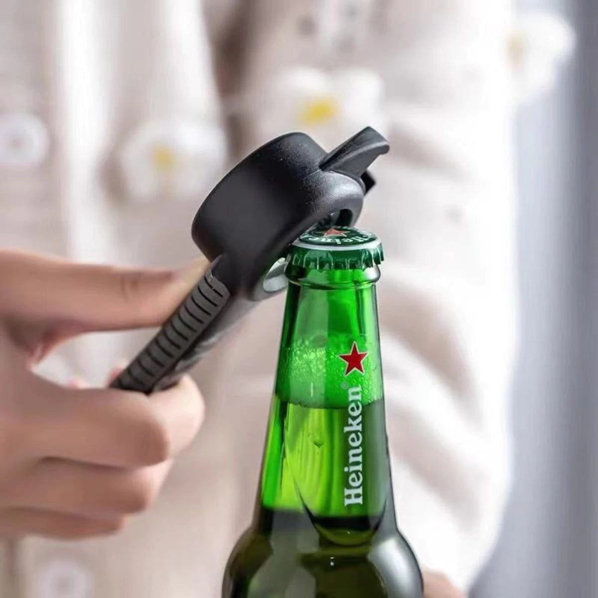 Abridor de Latas e Tampas 5 em 1