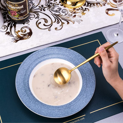 Conjunto de Talheres Dourados em Aço Inoxidável com 24 Peças