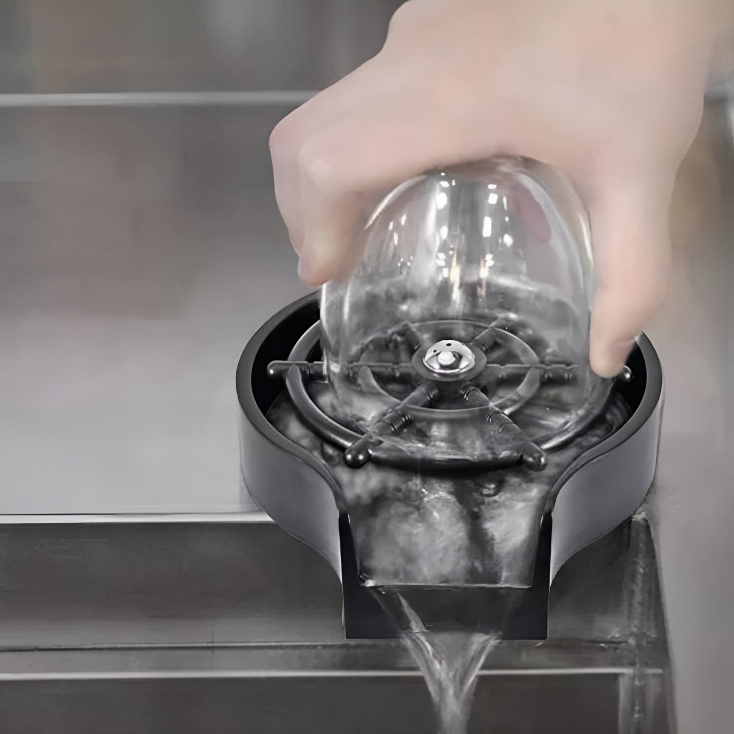 Lava-Louças Automática de Pia